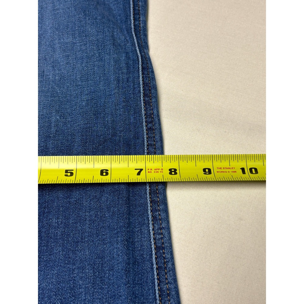 7 For All Mankind A Pocket Flare Jeans Medium Wash Blue Denim Womens Size 31X33 - Picture 12 of 13